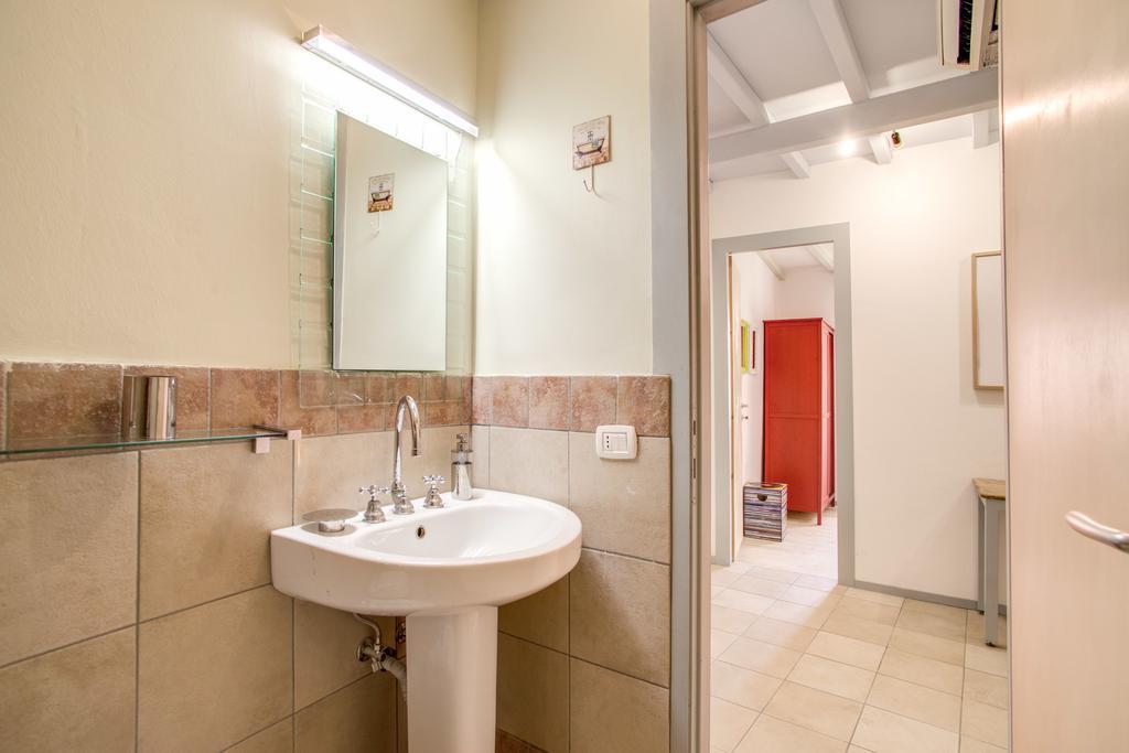 Three Bedroom Apartment Campo Dei Fiori โรม ภายนอก รูปภาพ