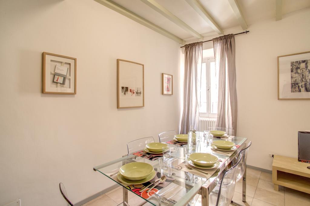 Three Bedroom Apartment Campo Dei Fiori โรม ห้อง รูปภาพ